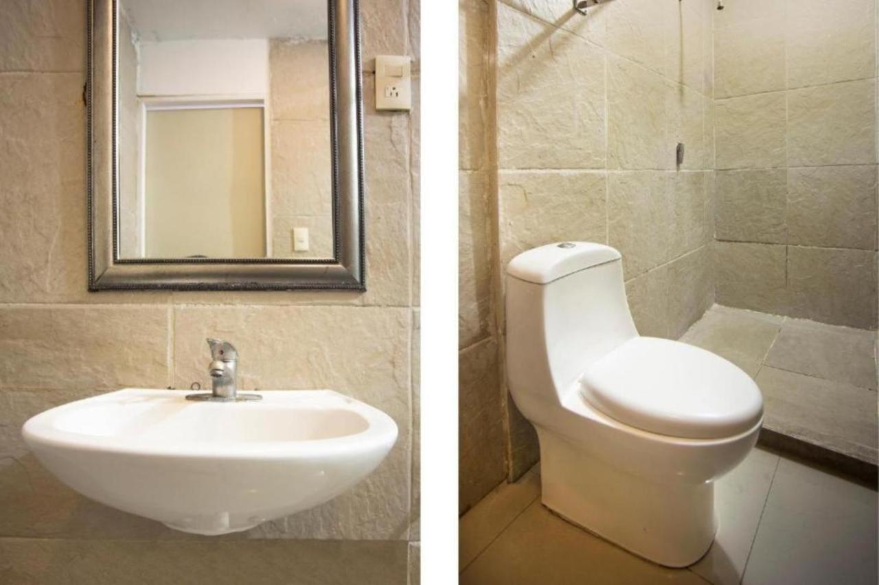 Hotel Alemco Монтеррей Экстерьер фото